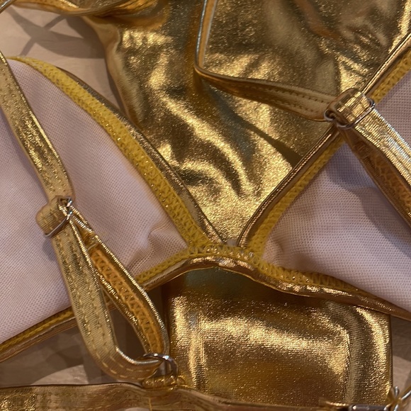 NWT (M) GOLDEN shine gold Brazilian bikini skimpy triangle competition bikini - Picture 5 of 8